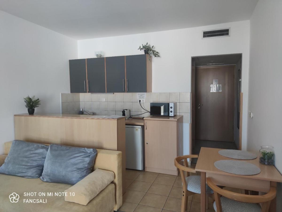 Bobita Apartman 잘라카로쉬 외부 사진